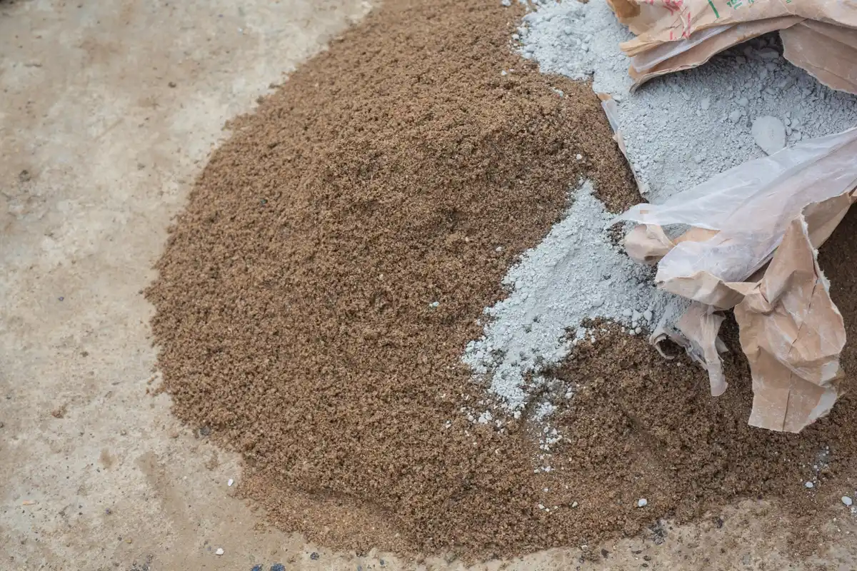 crushed eggshells as natural fertilizer in garden czech