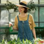 vinegar aphids natural remedy garden spray