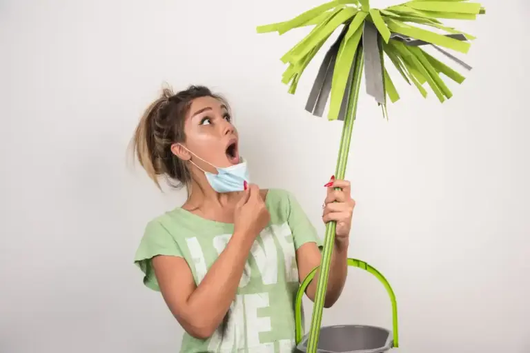 banana peel indoor plant care Czech home sunlight