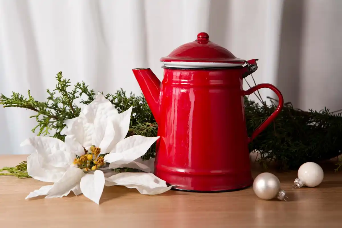 vintage kettle upcycle garden czech style