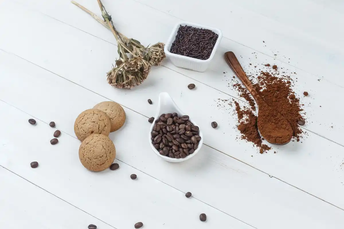 coffee grounds sprinkled around fruit tree roots