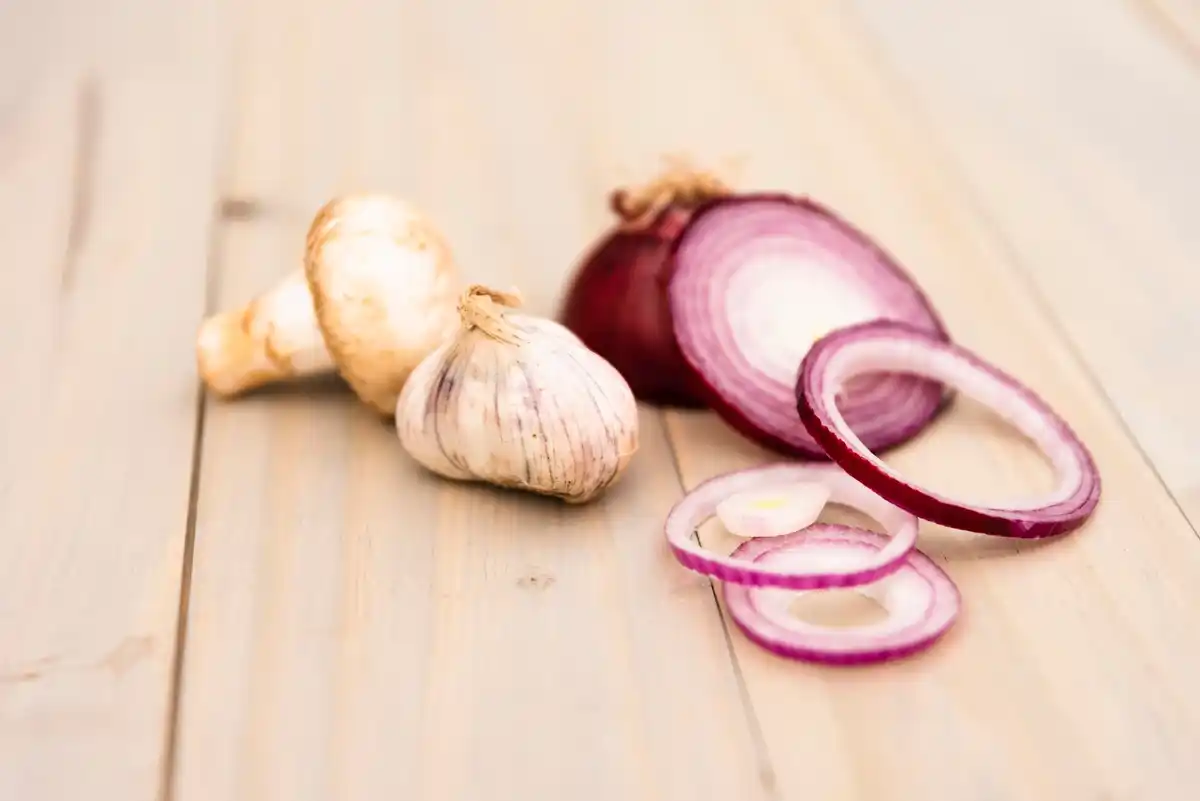 onion peels antifungal home remedy