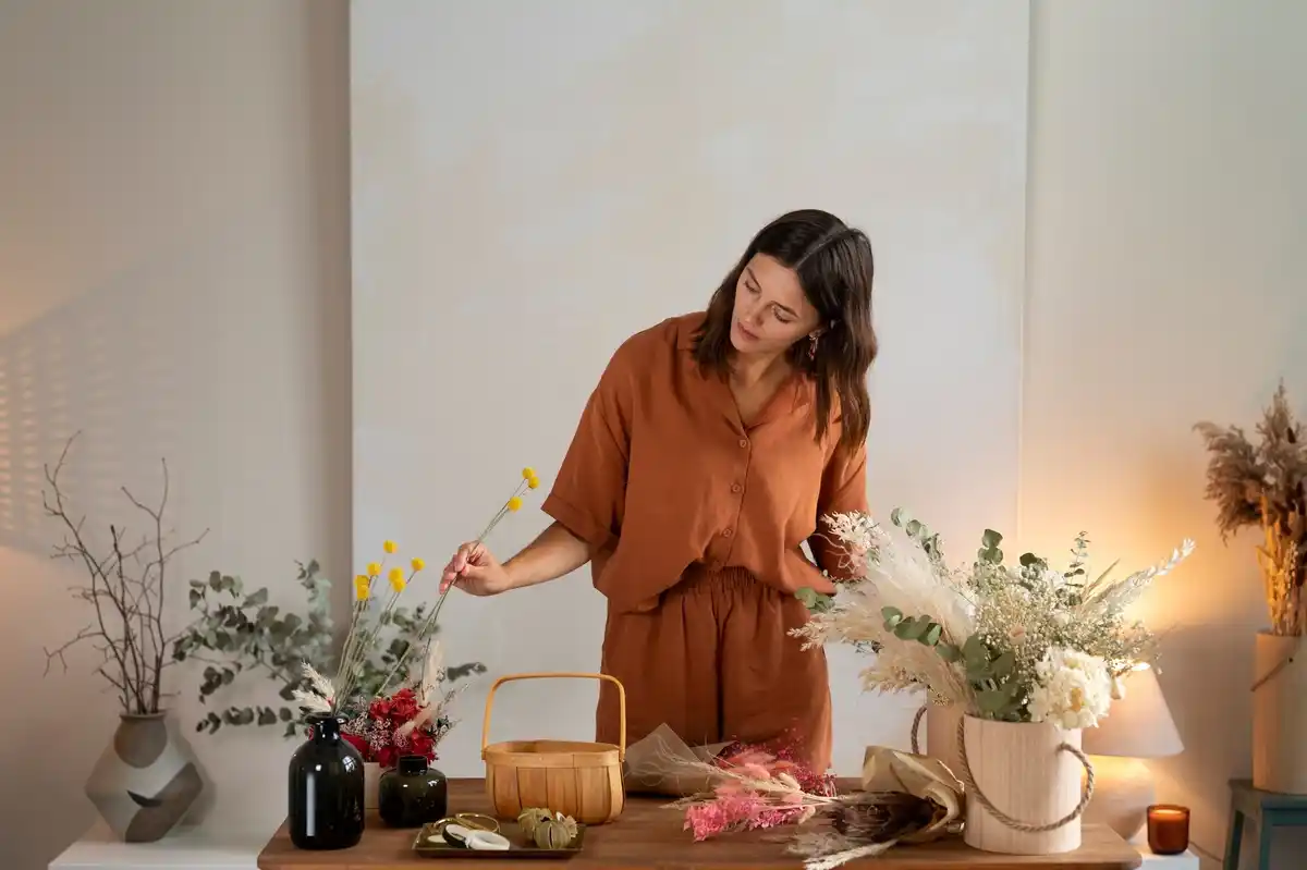 edible flowers living room Czech lifestyle
