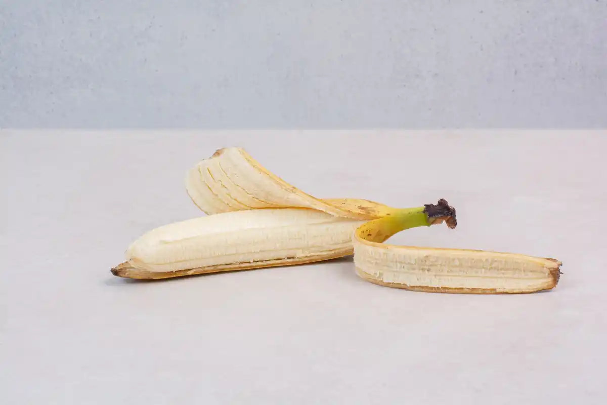 banana peel fertilizer for indoor plants