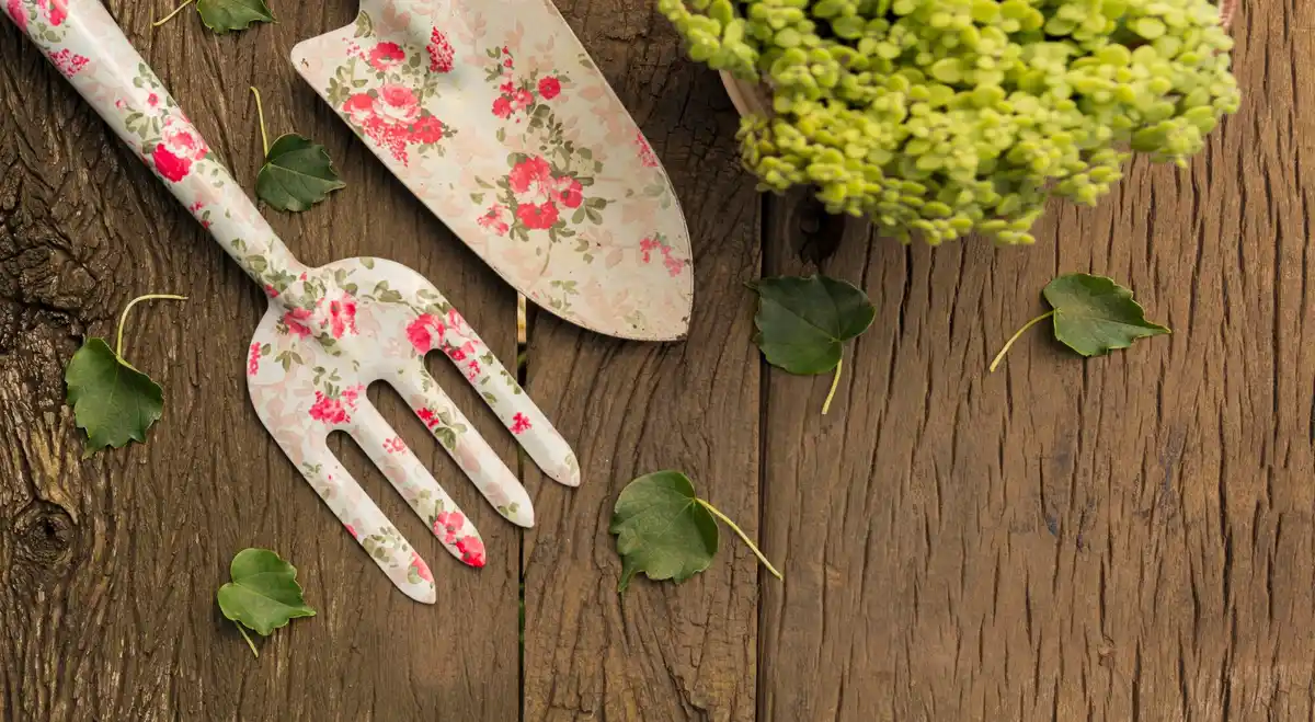 handmade wooden gardening tools Czech Republic