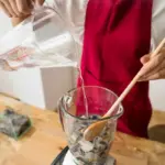 testing soil pH at home using vinegar and baking soda
