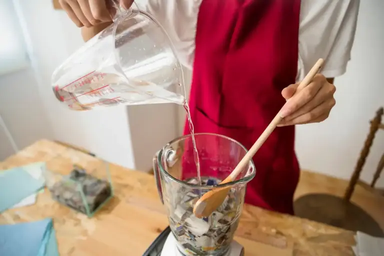 testing soil pH at home using vinegar and baking soda