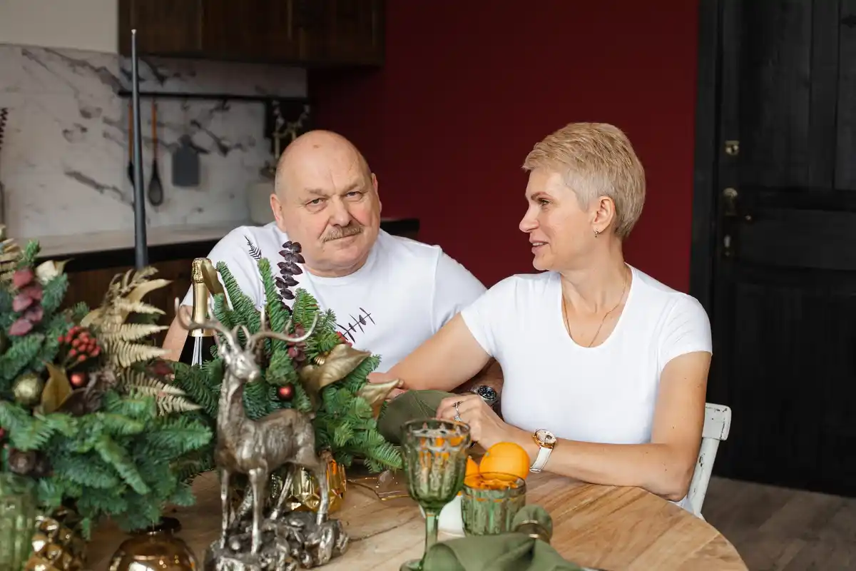 old people indoor plants longevity czech home vintage