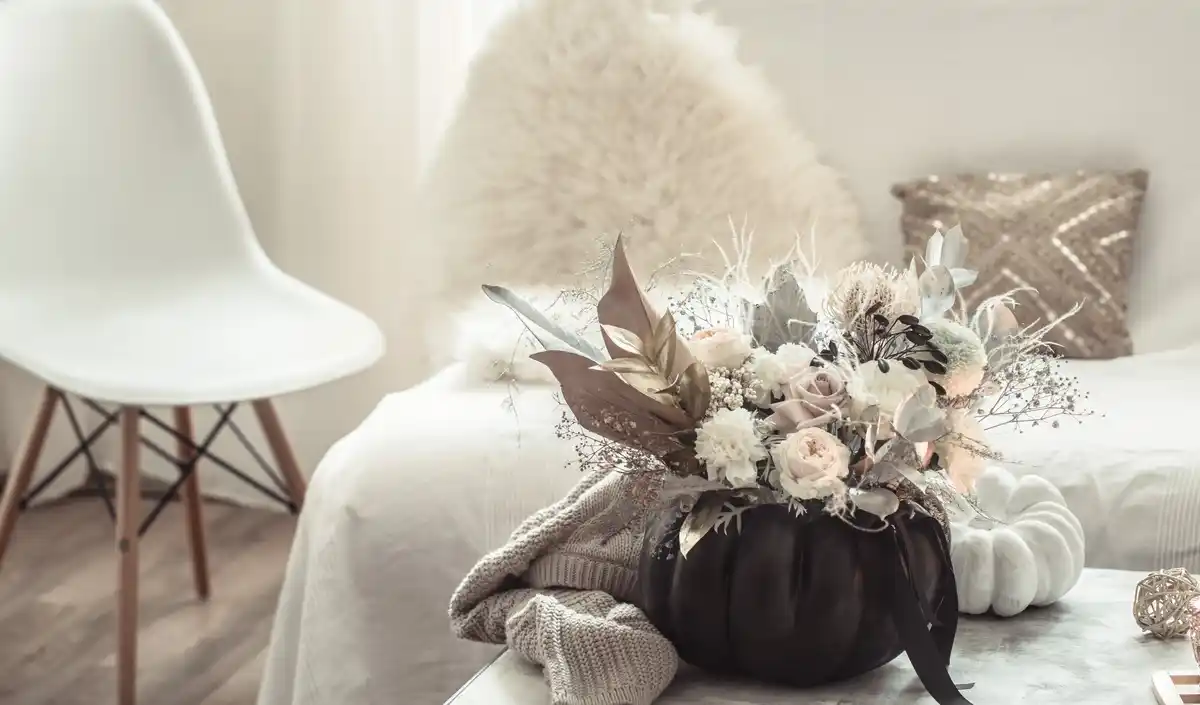 natural flowers in home interior Czech