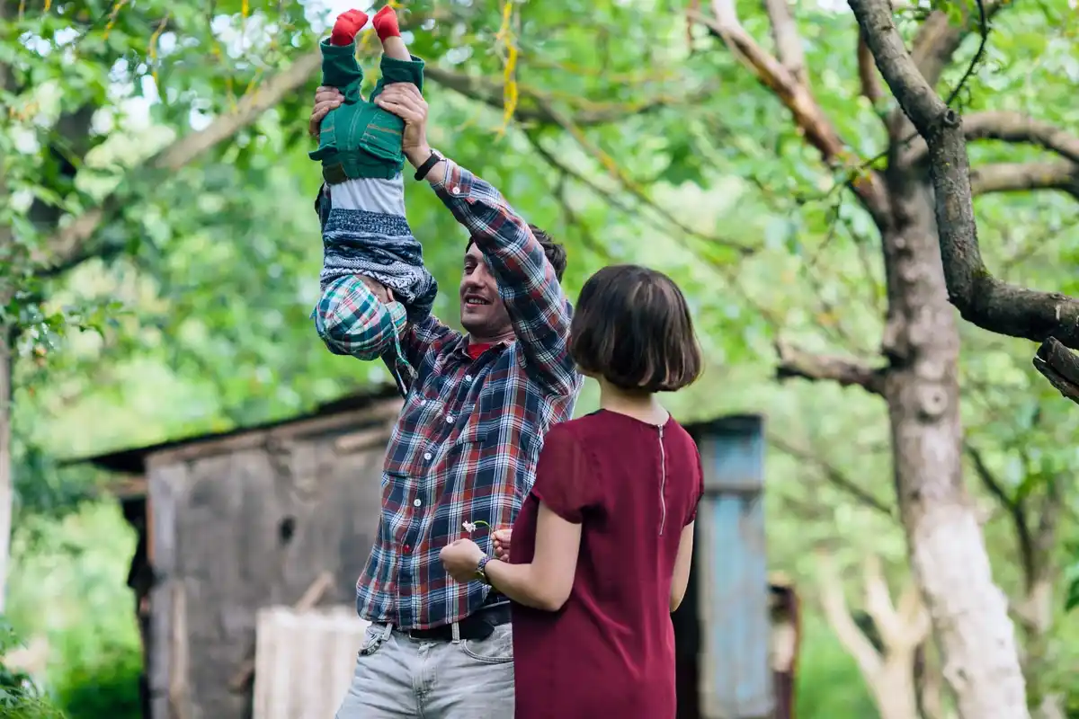 old vs. young family traditional Czech orchard lifestyle