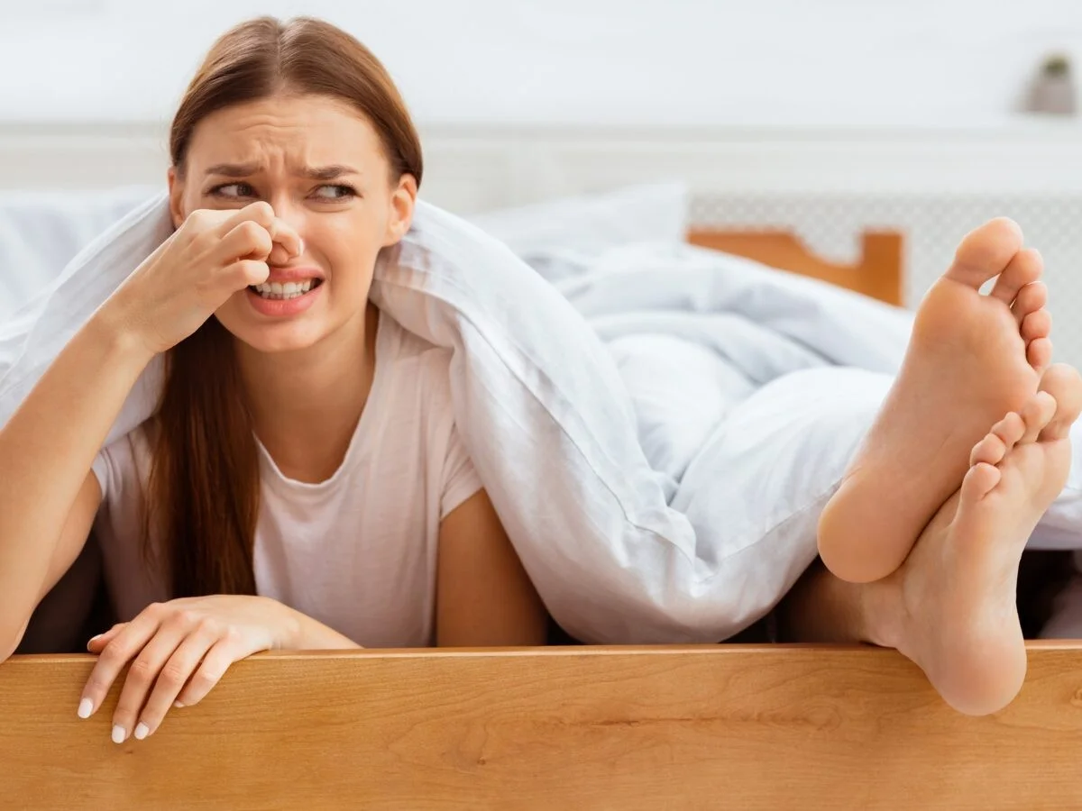 Jedlá soda v botách přes noc: Zapomeňte na nepříjemný zápach - image 1