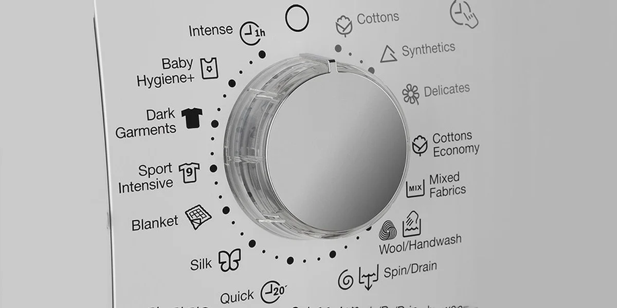 Ocet v pračce: proč jedno málo známé nastavení prodlužuje životnost oblečení. - image 1
