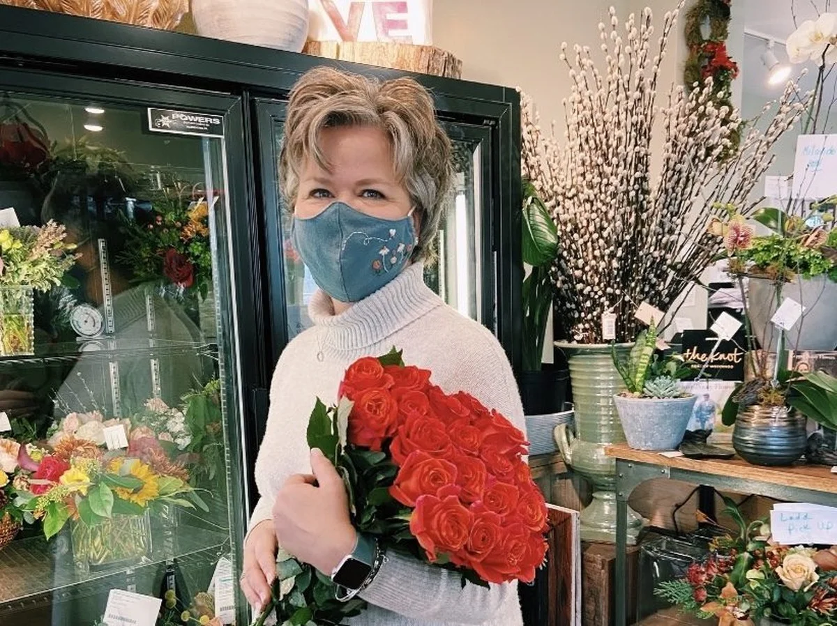 Položte minci do vázy s květinami a prodlužte jejich životnost o týden. - image 1