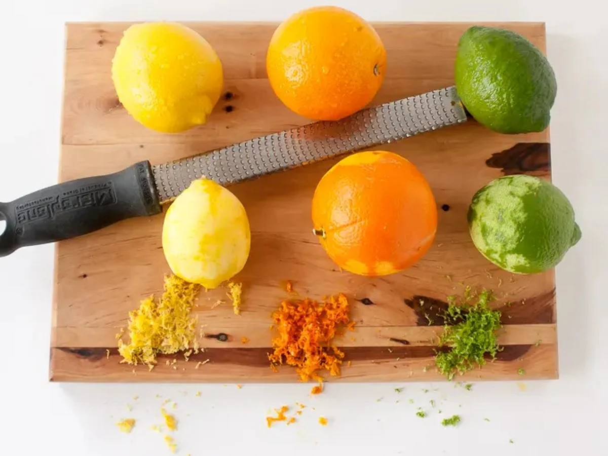 Proč dávat citronovou kůru do mrazáku? Trik, který změní vaši kuchyni - image 1