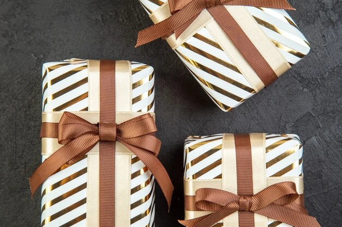 Vánoční stres je minulostí – chytrá metoda balení dárků ušetří hodiny práce a nervy - image 1