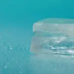 Váš telefon přežije celý den bez nabíječky: Zimní trik, který čeští technici právě odhalili