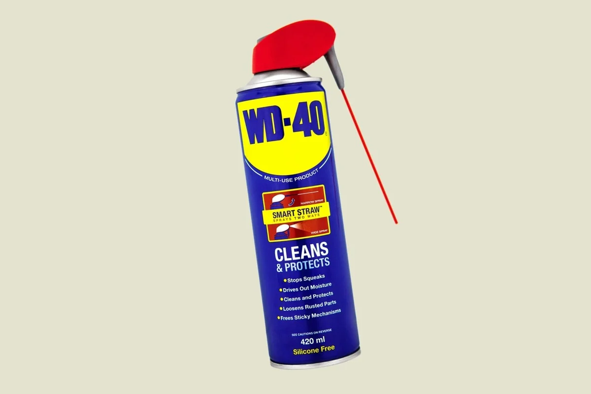 WD-40 na boty? Zimní tajemství, které výrobci tají. - image 1
