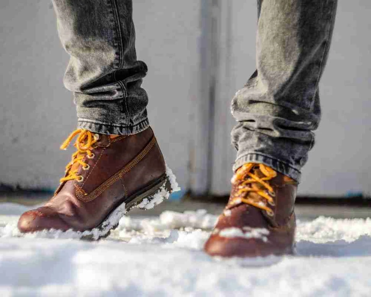WD-40 na boty? Zimní tajemství, které výrobci skrývají. - image 2
