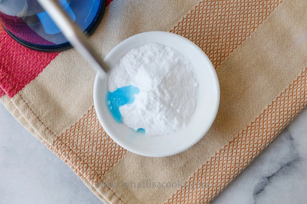 Proč dát citrónovou kůru do myčky nádobí? Zářivé výsledky bez chemie. - image 2