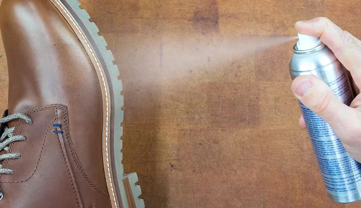 WD-40 na boty? Zimní tajemství, o kterém výrobci mlčí. - image 2