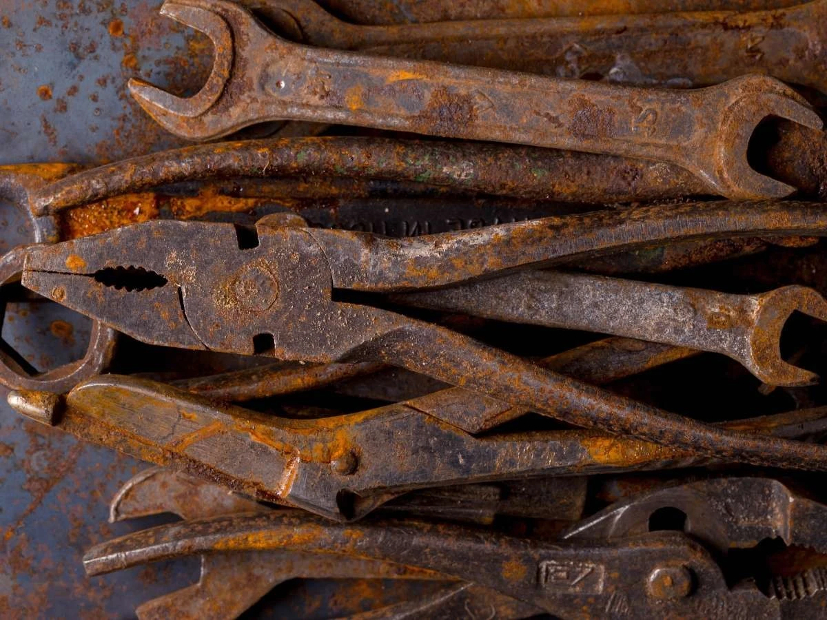 Citronová šťáva na rez? Neuvěřitelný způsob, jak obnovit staré nástroje.