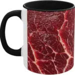 Keramický hrnek s horkou vodou: nejrychlejší způsob rozmrazování masa.