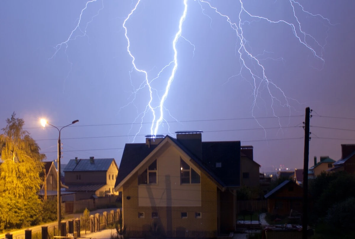 Proč elektrikáři vždy odpojují tyto spotřebiče během bouřky.