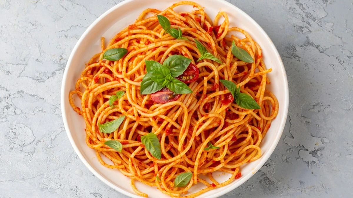 Proč šéfkuchaři vždy přidávají ocet do vody na těstoviny. - image 2