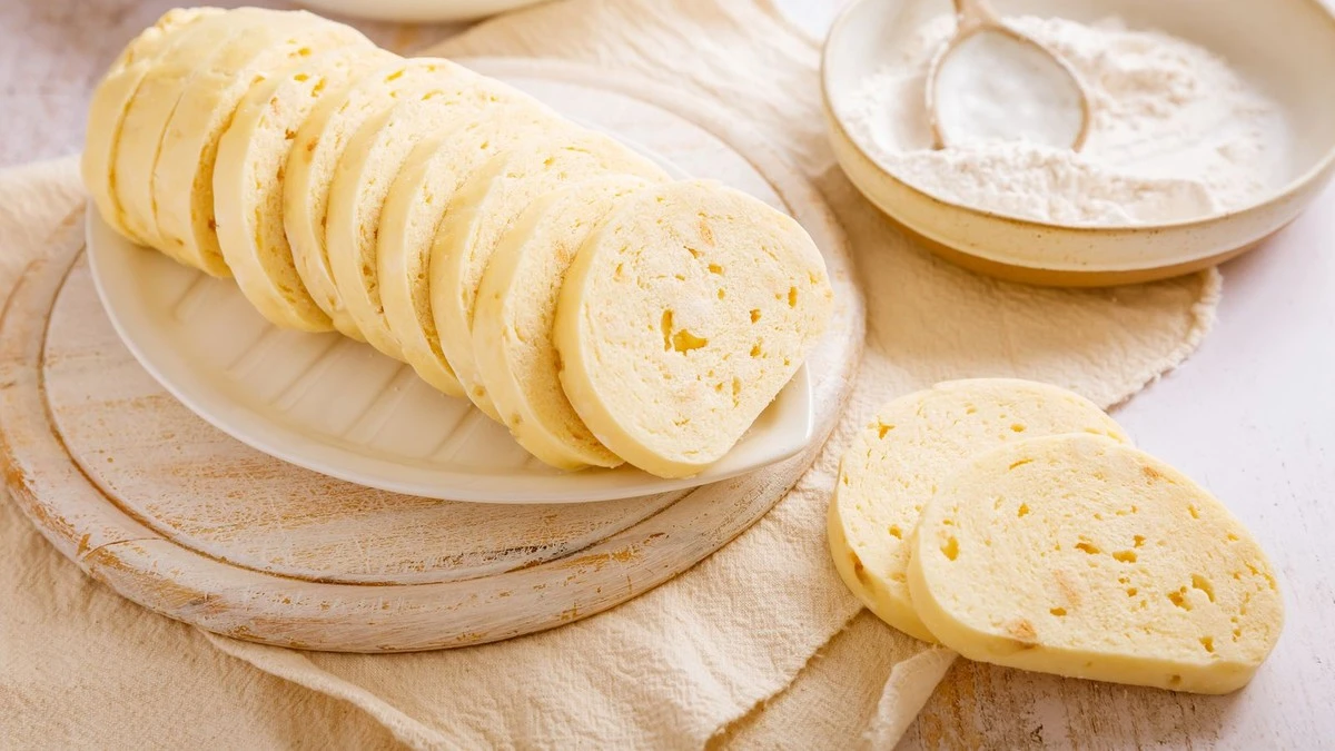 Šéfkuchaři z luxusních restaurací: Tajný trik pro nadýchané české knedlíky pokaždé.