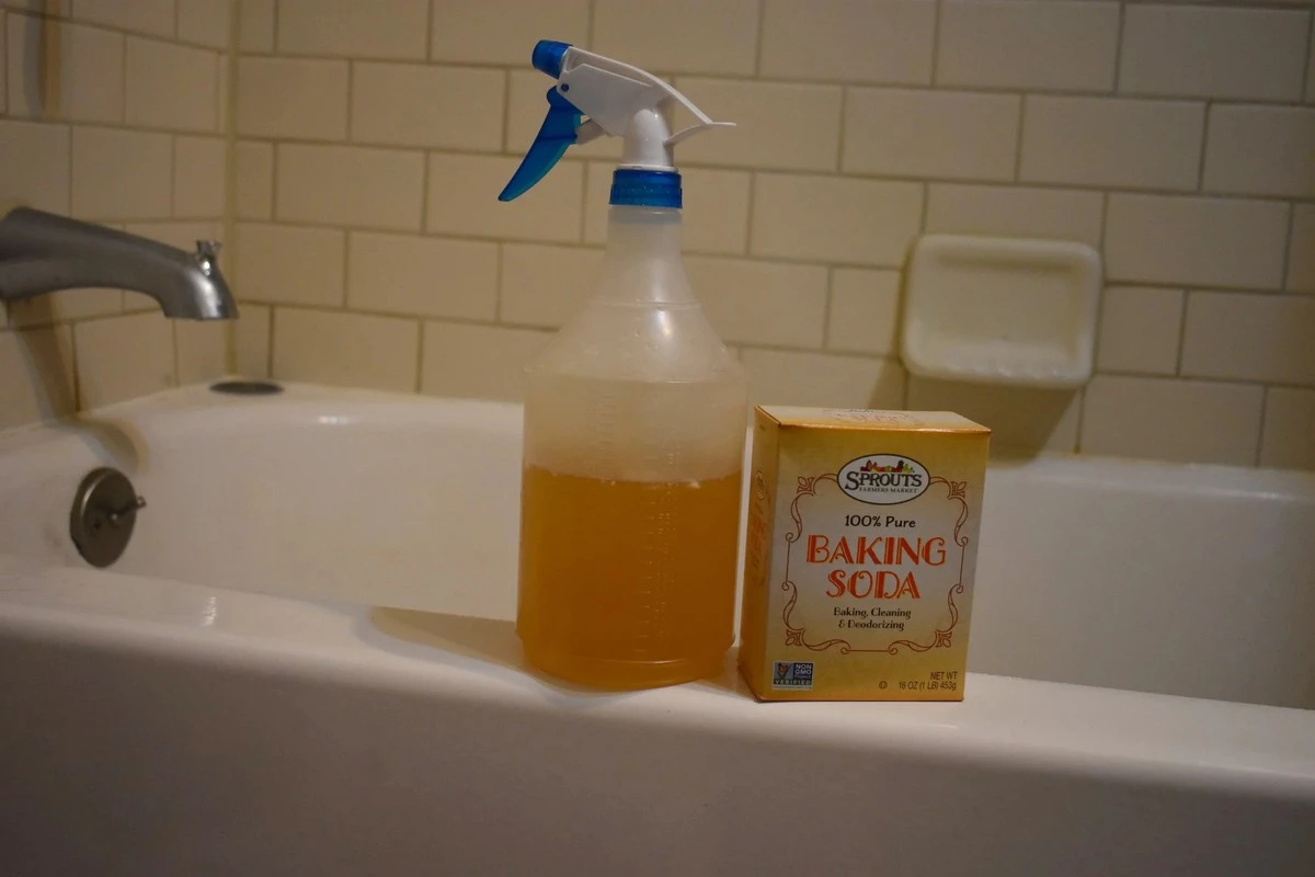 Soda na zašlou vanu? Levnější než drahé čističe z drogerie. - image 1