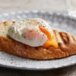 Tajemství šéfkuchařů: Proč přidávat ocet do vody na vajíčka.