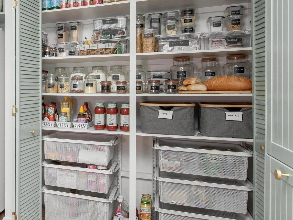 Vložte bobkový list do mouky: staletý trik proti škůdcům. - image 2