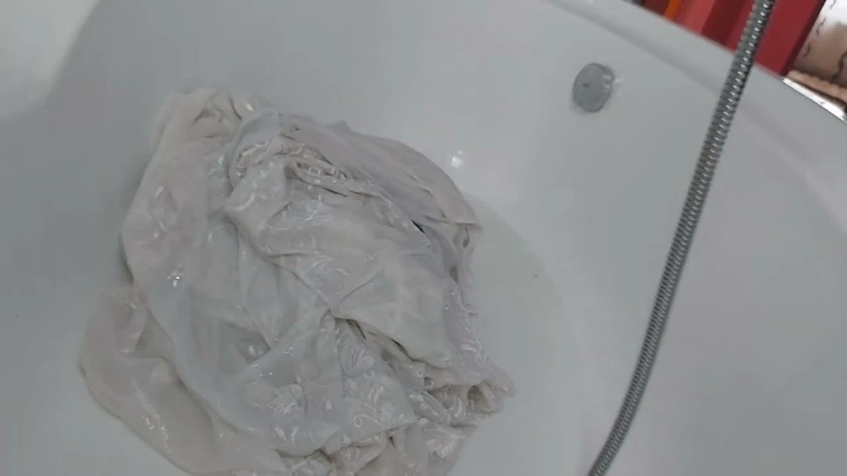 Pečicí soda na záclony? Tajný trik pro zářivou bělost.