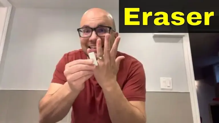 Použijte kancelářskou gumu na zašlé stříbro a budete překvapeni