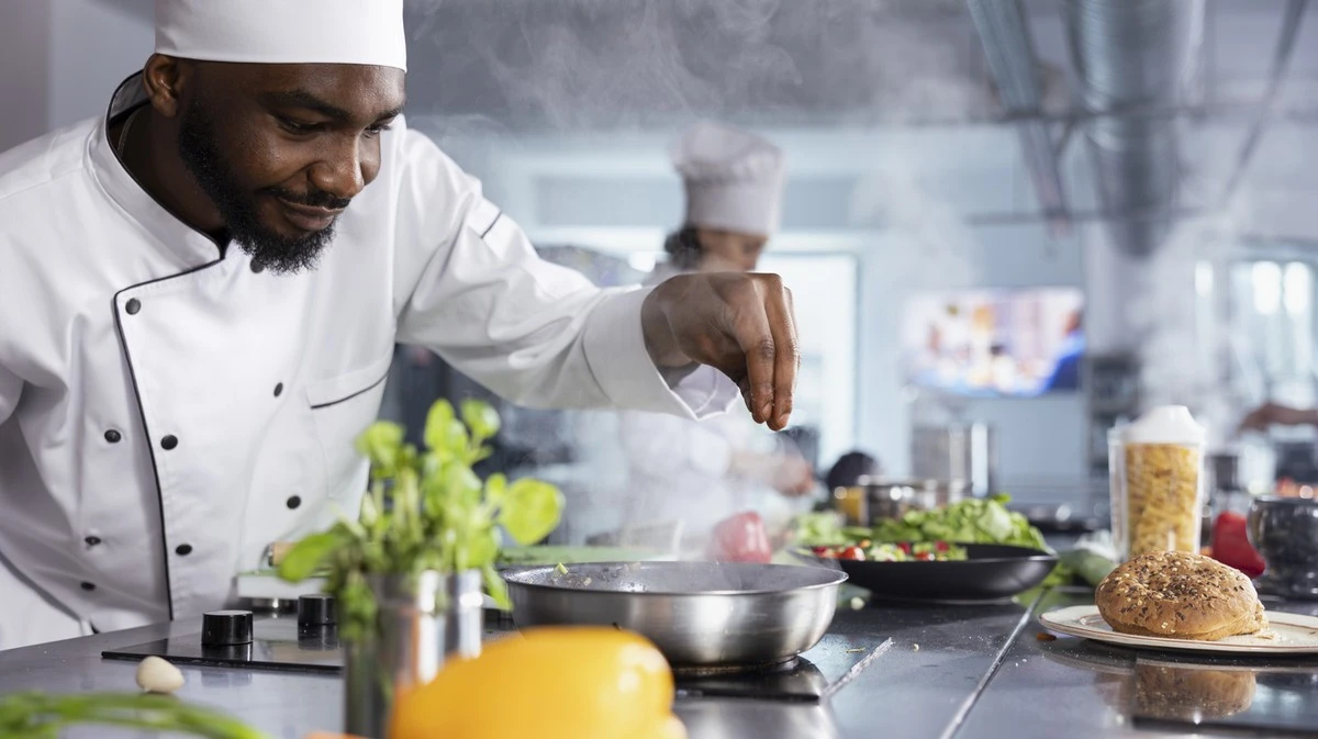 Proč šéfkuchaři vždy přidávají trochu soli do kávy.