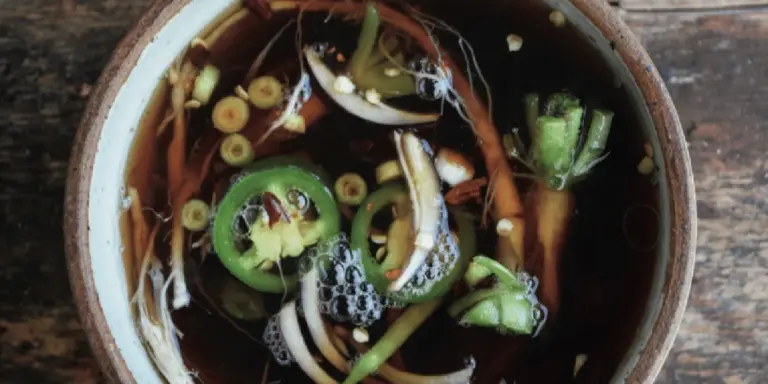 Šéfkuchaři prozrazují: Proto vždy přidávají lžičku octa do polévky