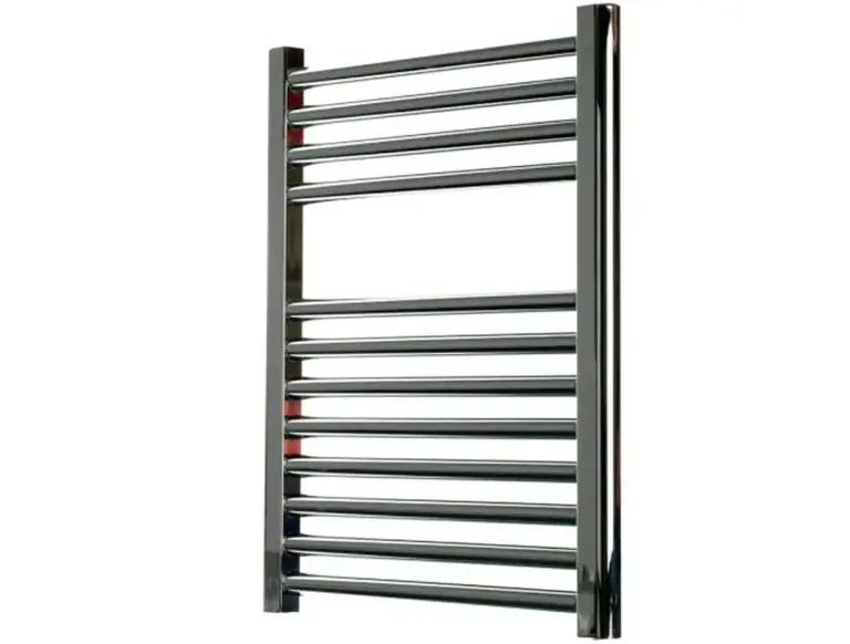 Vlhký ručník u topení: Proč vám to uspoří 25% energie.