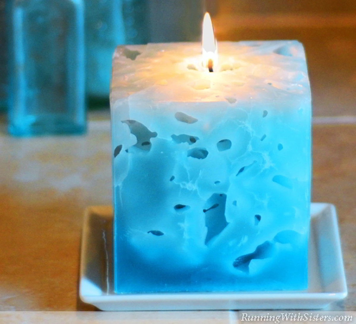 Zmrzlý zámek? Použijte obyčejnou svíčku a bude po problému - image 1